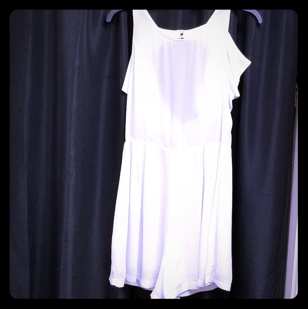 Keyhole Romper
